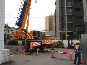 信宏整廠設備遷移